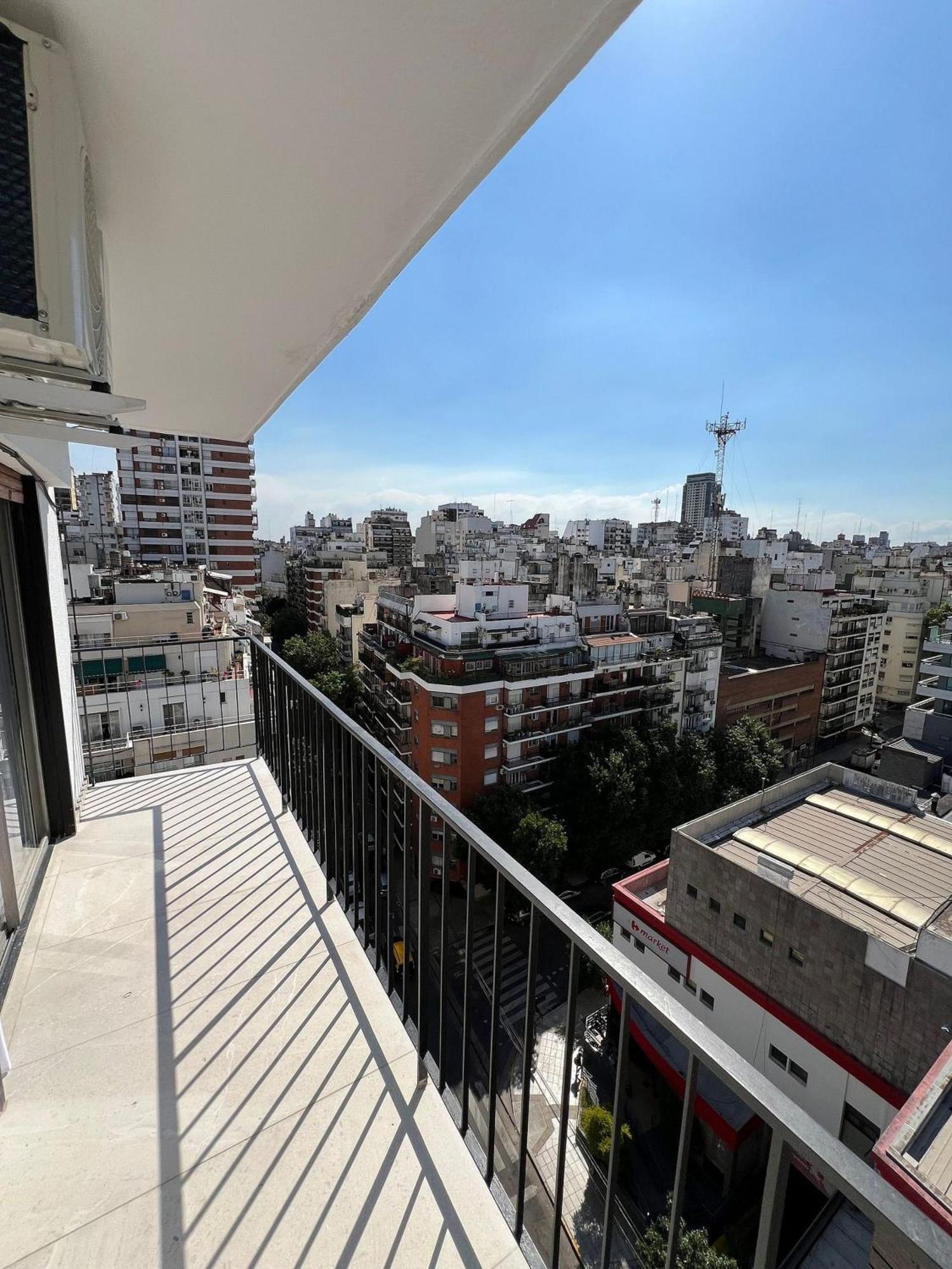 Moderno Piso Alto En Pleno Recoleta Apartamento