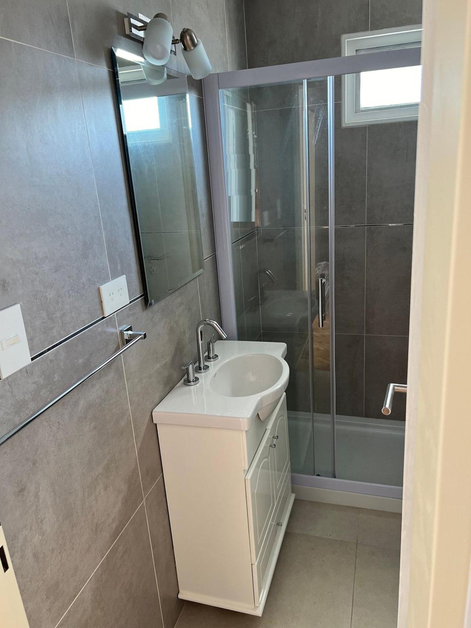 Moderno Piso Alto En Pleno Recoleta * Ciudad Autónoma de Buenos Aires