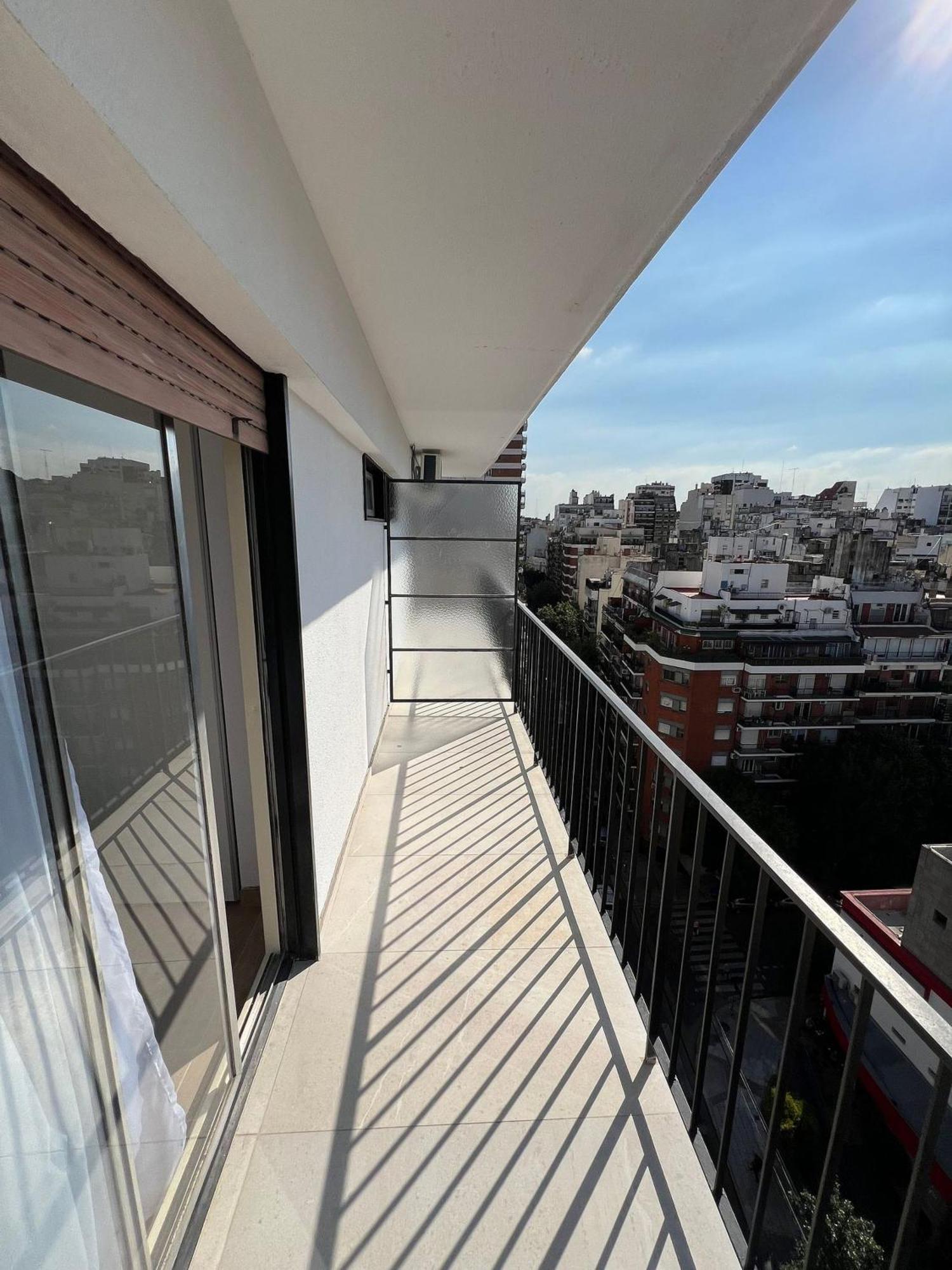 Moderno Piso Alto En Pleno Recoleta Apartamento